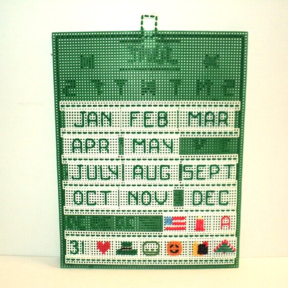 Handmade Perpetual Calendar Needlepoint Plastic Canvas Green & Cream Vintage NEW - Picture 2 of 3